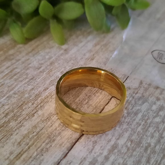 Gold-Plated, Stainless Steel Wide Band Wedding Ring - Multi Faceted Size 7 - Picture 4 of 15